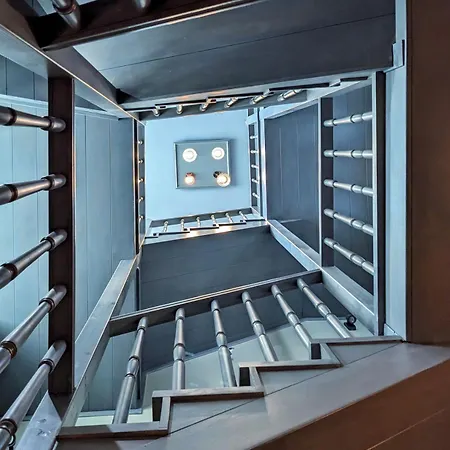 ホテル Melina - *