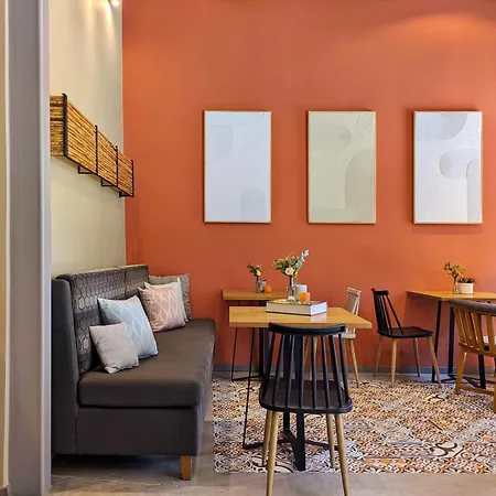 Melina - ホテル Polýgyros