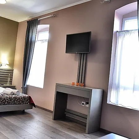 Melina - ホテル Polýgyros