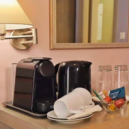 Melina - Hotel *